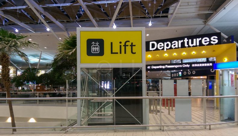 Airport security,Brisbane International Airport Departures
