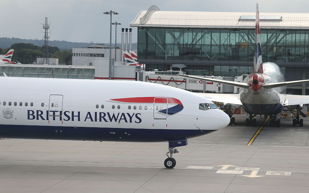 British Airways 777 taxiing at London Heathrow Airport Terminal 5,cabin crew industrial action