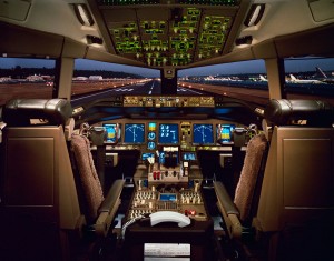 Cockpit of the Boeing 777 (Credit: Boeing)