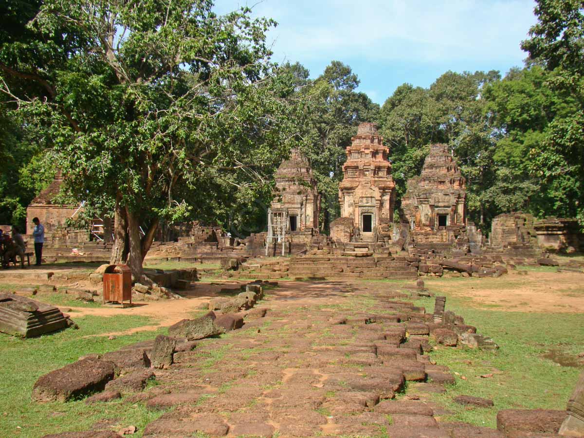 Kuala Lumpur - Siem Reap, temples of Angkor Wat