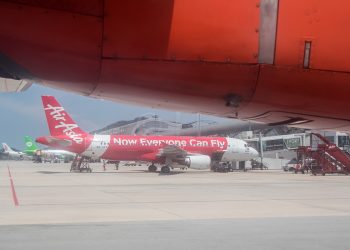 AirAsia Celebrates Two New Destinations In China