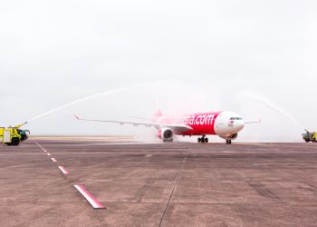 AirAsiaX Takes Off To Auckland