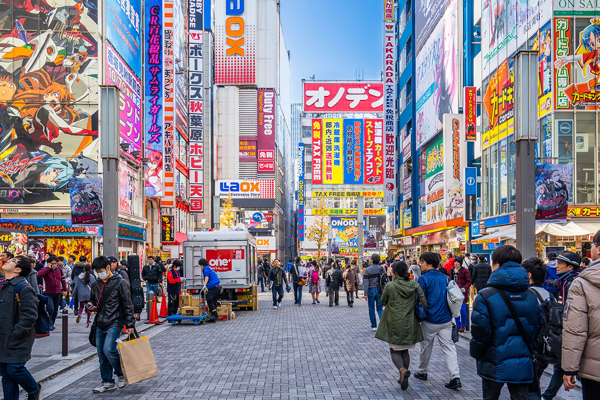 Topdeck Travel offers $249 return flights on Japan Highlights tour
