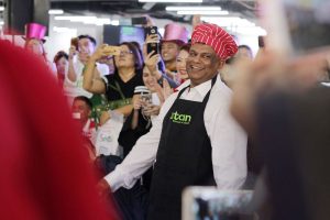 AirAsia Group CEO Tony Fernandes At The Santan Food Festival