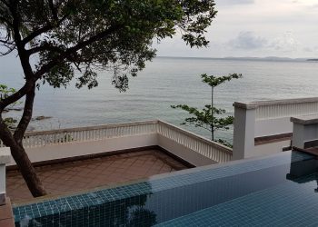 Sihanoukville Accommodation - Dara Independence Hotel - Pool Villa