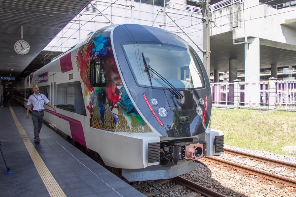 KLIA Ekspres launches new trains, adds more seats - Economy Traveller