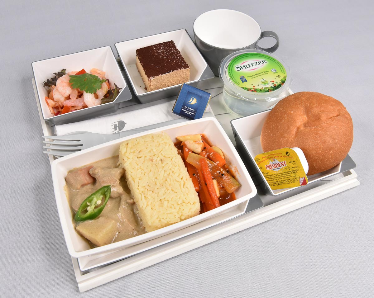 MAS serves special inflight menu for Hari Raya - Economy ...
