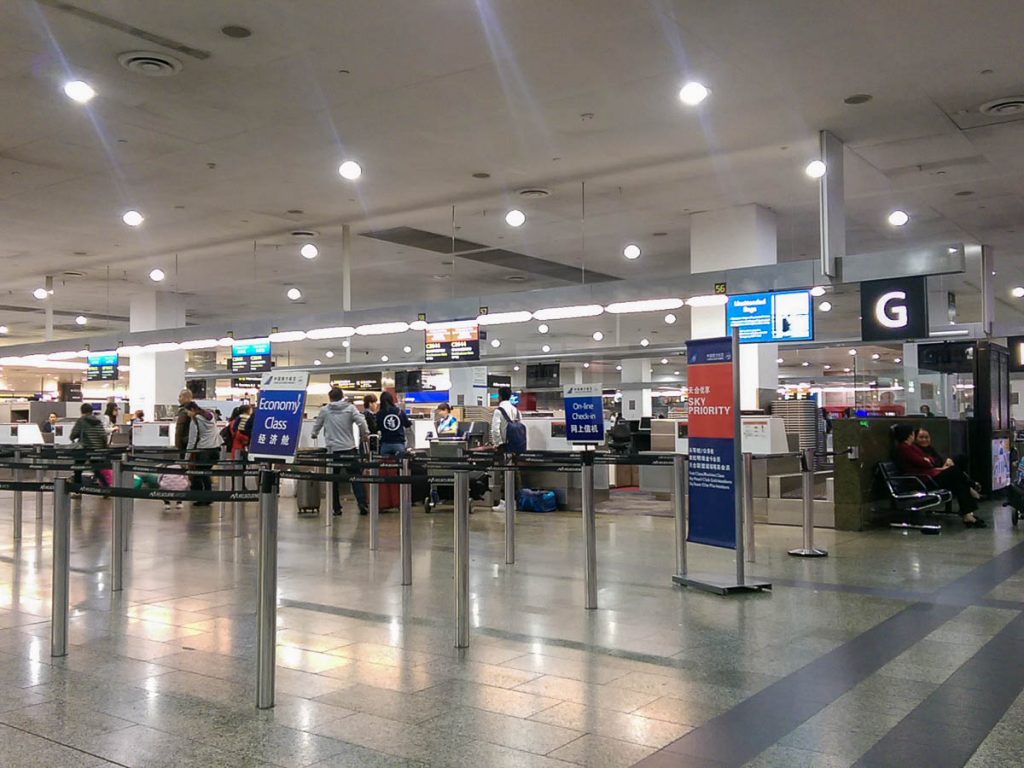 Airport 5 things to know Economy Traveller